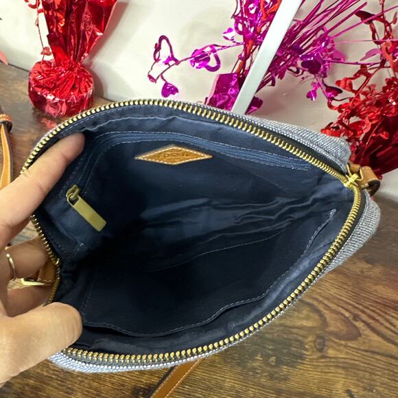 FOSSIL Denim Kendall Crossbody Chambray - Picture 6 of 8